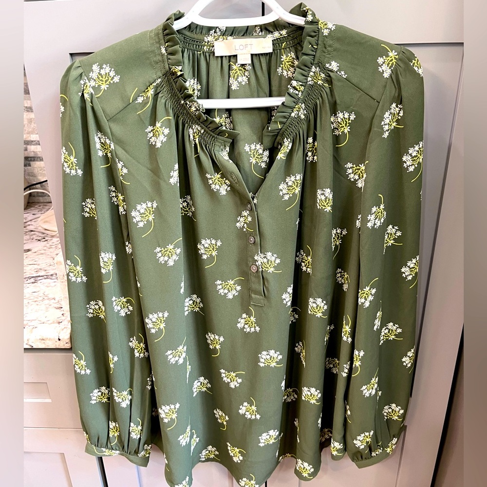 Loft women’s blouse Large petite